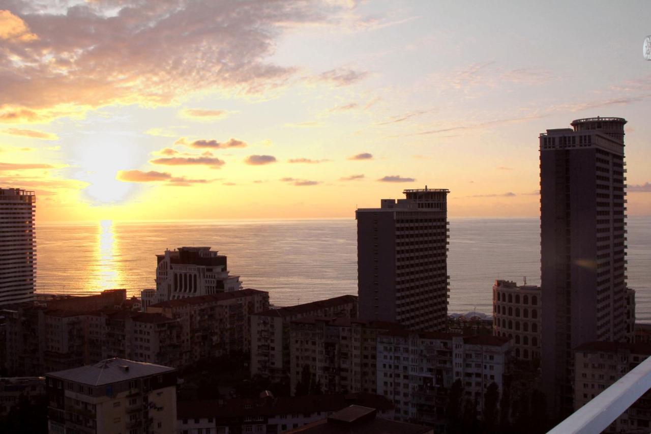 Batumi Real Luxアパートメント エクステリア 写真