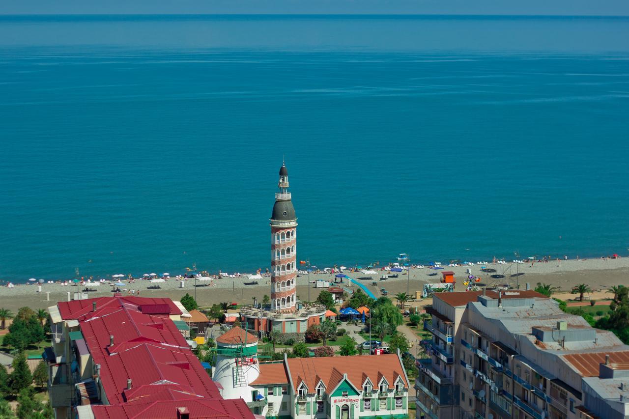 Batumi Real Luxアパートメント エクステリア 写真