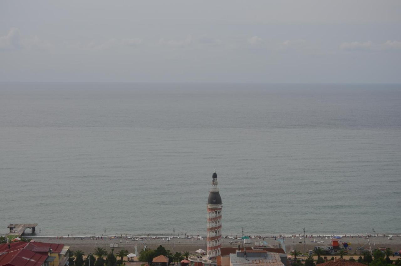 Batumi Real Luxアパートメント エクステリア 写真